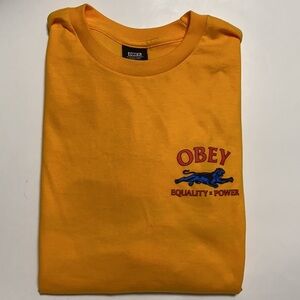 NWOT Obey equality x power gold tee size: S